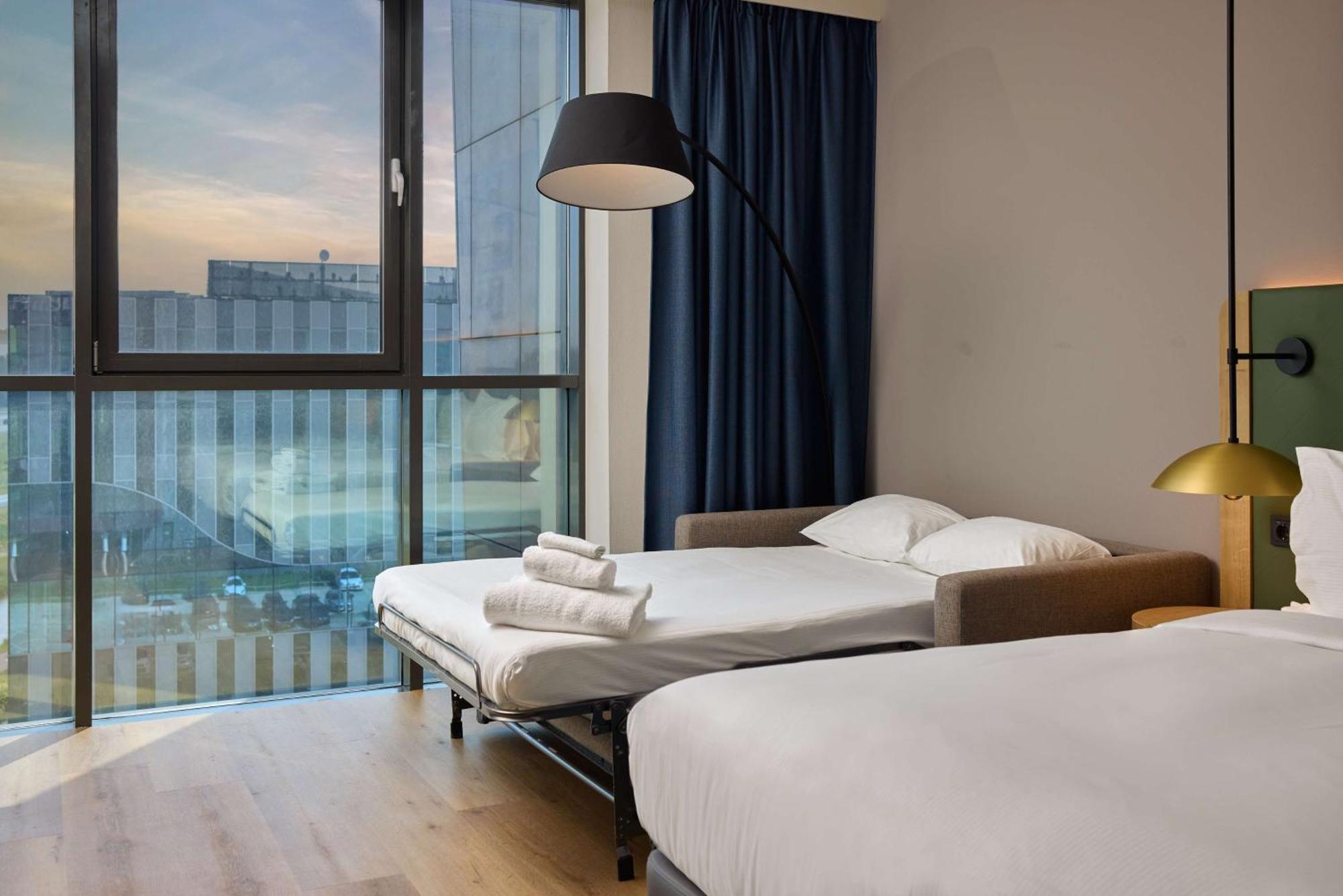 Hilton Garden Inn Leiden Exteriör bild